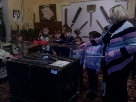 Урок історії, 5 кл. тема: " Щотаке речові історичні джерела"